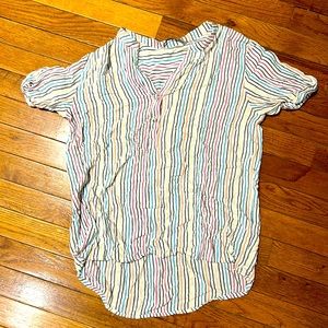 Women’s top, size small